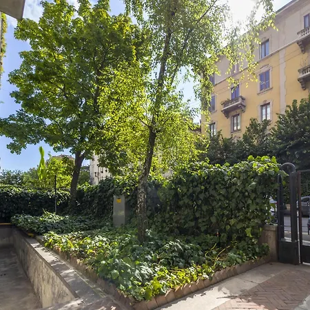 Apartman Bianca Di Savoia Terrace View By Interhome Milánó